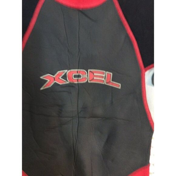 XCEL Kids Swim Rashguard - Black and Red - Picture 3 of 7